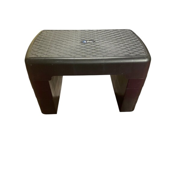 Series 8 Fitness Step Platform And Riser Bundle - Picture 1 of 4
